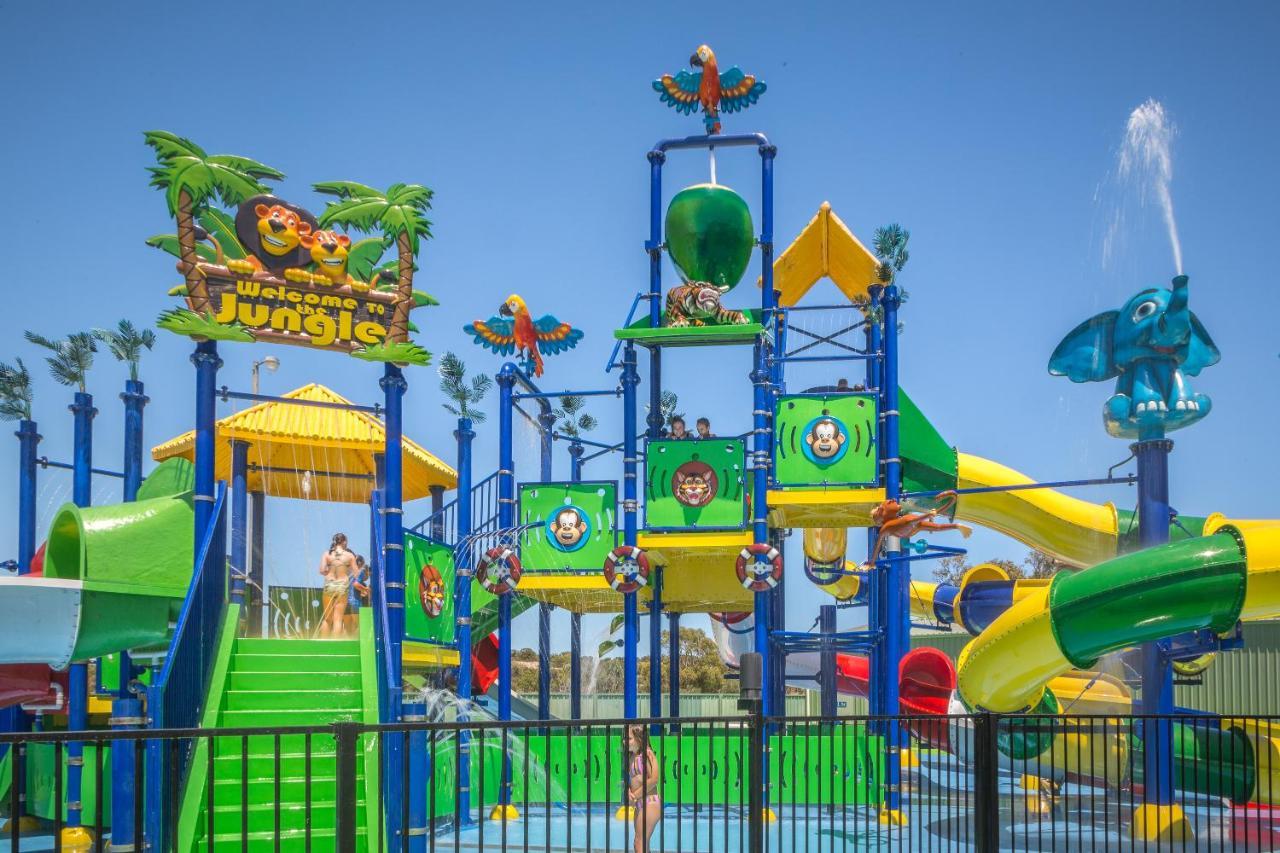 Beachside Holiday Park Норманвилль Экстерьер фото